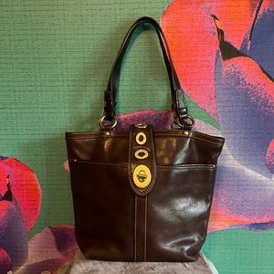 Beautiful Vintage Coach Mahogany Brown Legacy Leather Turnlock Tote Shoulder Bag